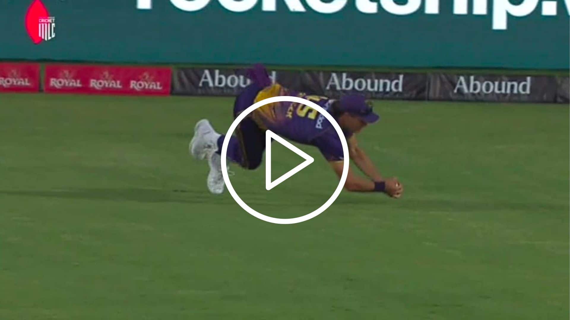 [Watch] Spencer Johnson Takes Jaw-Dropping Catch to Send 'Dangerous' Stoinis Back